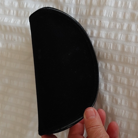 Marc by Marc Jacobs Black Sunglass / Eyeglass Case - Picture 2 of 12